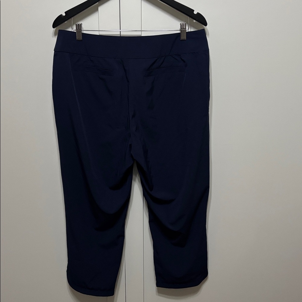 Zenergy Golf by Chico's Navy Golf activewear crops size 10 (Chico’s 1.5) - Picture 3 of 6